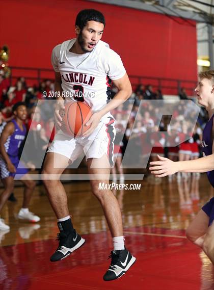 Thumbnail 2 in Omaha Central @ Lincoln High photogallery.