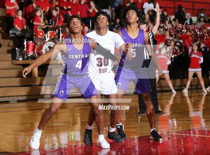 Thumbnail 1 in Omaha Central @ Lincoln High photogallery.