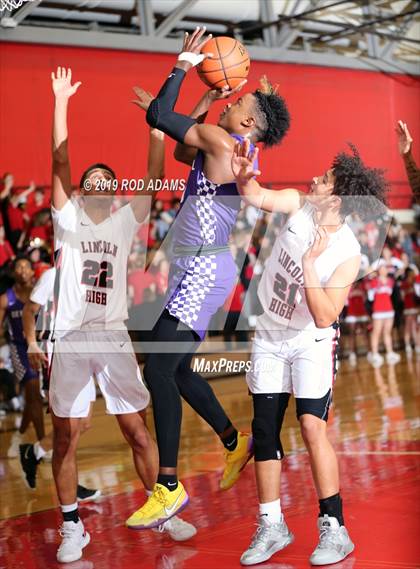 Thumbnail 1 in Omaha Central @ Lincoln High photogallery.