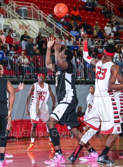 Thumbnail 2 in Lancaster vs. MacArthur (Metroplex Challenge) photogallery.