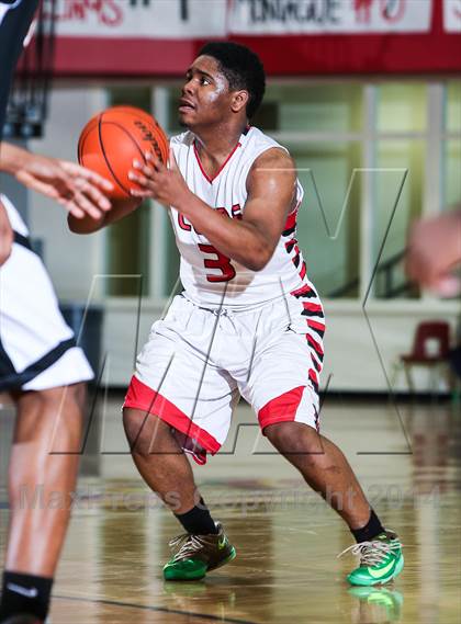Thumbnail 2 in Lancaster vs. MacArthur (Metroplex Challenge) photogallery.