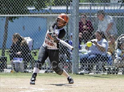 Thumbnail 3 in Los Angeles Baptist vs. Lincoln (Valley Classic) photogallery.