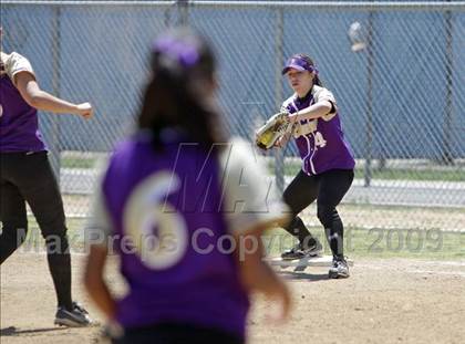 Thumbnail 1 in Los Angeles Baptist vs. Lincoln (Valley Classic) photogallery.