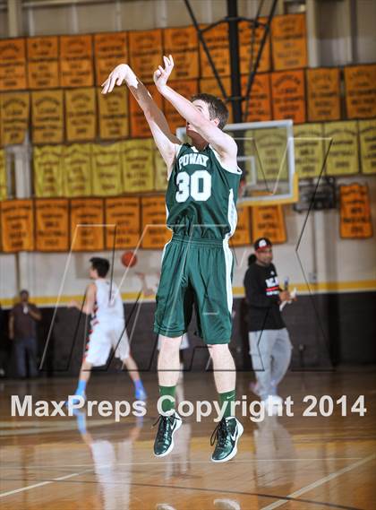 Thumbnail 2 in San Diego Senior All-Star Game (Boys) photogallery.