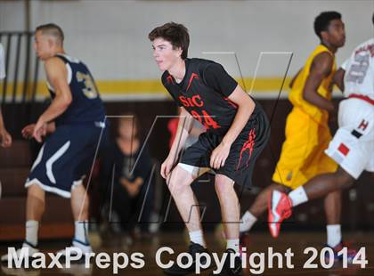 Thumbnail 2 in San Diego Senior All-Star Game (Boys) photogallery.