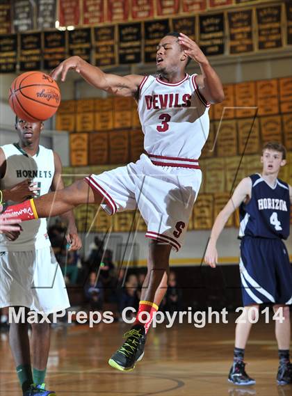 Thumbnail 2 in San Diego Senior All-Star Game (Boys) photogallery.
