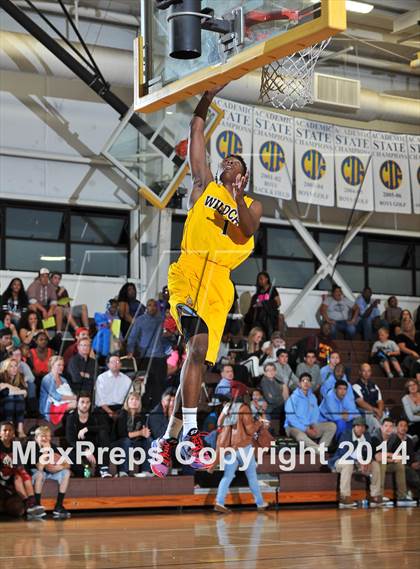Thumbnail 1 in San Diego Senior All-Star Game (Boys) photogallery.