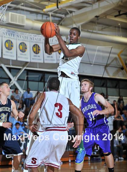 Thumbnail 2 in San Diego Senior All-Star Game (Boys) photogallery.
