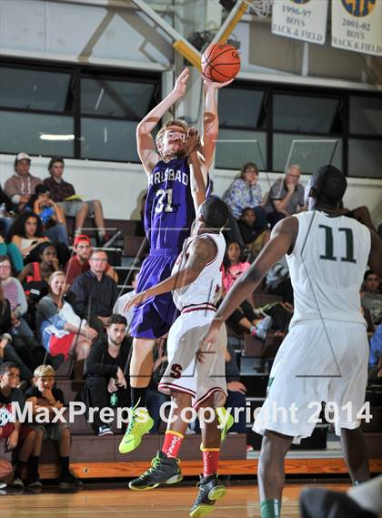 Thumbnail 3 in San Diego Senior All-Star Game (Boys) photogallery.