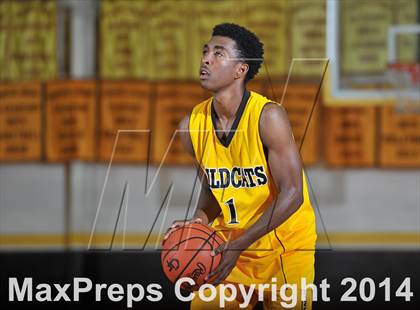 Thumbnail 2 in San Diego Senior All-Star Game (Boys) photogallery.