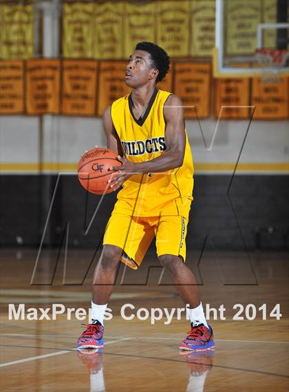 Thumbnail 3 in San Diego Senior All-Star Game (Boys) photogallery.