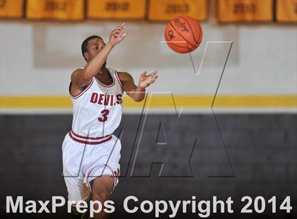Thumbnail 3 in San Diego Senior All-Star Game (Boys) photogallery.