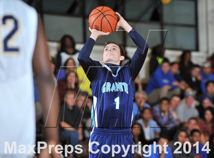 Thumbnail 3 in San Diego Senior All-Star Game (Boys) photogallery.