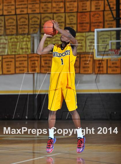 Thumbnail 1 in San Diego Senior All-Star Game (Boys) photogallery.