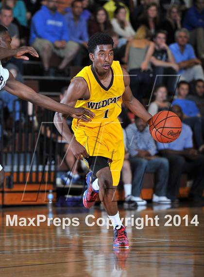 Thumbnail 1 in San Diego Senior All-Star Game (Boys) photogallery.