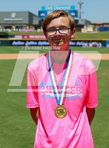 Thumbnail 3 in Hawley vs. Collinsville (UIL 2A Baseball Final Medal Ceremony) photogallery.