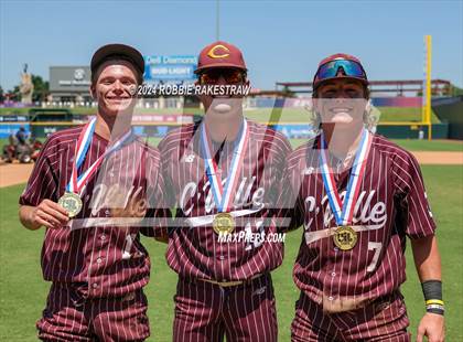 Thumbnail 2 in Hawley vs. Collinsville (UIL 2A Baseball Final Medal Ceremony) photogallery.
