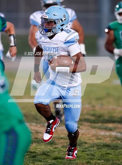 Thumbnail 3 in Highland vs South photogallery.