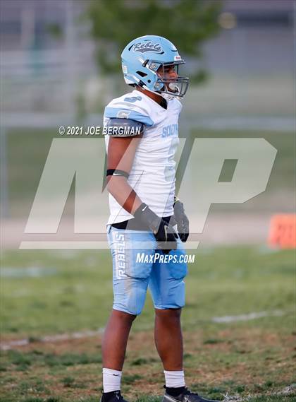 Thumbnail 2 in Highland vs South photogallery.