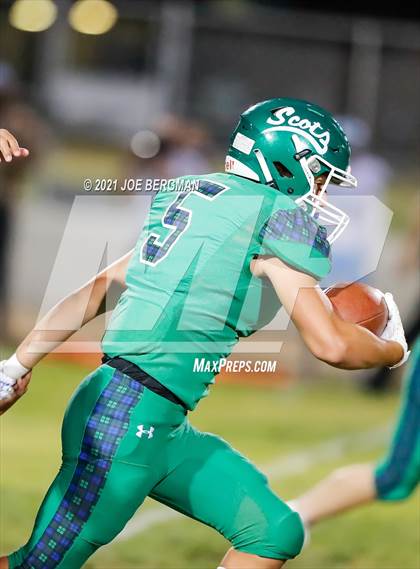 Thumbnail 2 in Highland vs South photogallery.