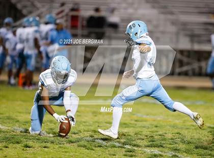 Thumbnail 2 in Highland vs South photogallery.