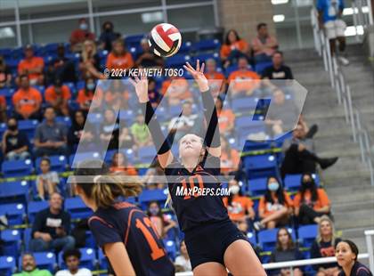 Thumbnail 1 in O'Connor @ Brandeis photogallery.