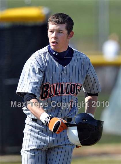 Thumbnail 3 in Naaman Forest vs. McKinney North (Carrollton Diamond Classic) photogallery.