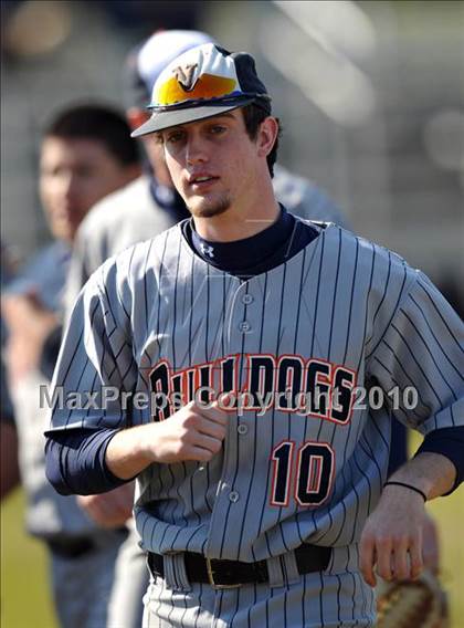 Thumbnail 3 in Naaman Forest vs. McKinney North (Carrollton Diamond Classic) photogallery.