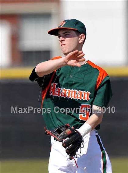 Thumbnail 1 in Naaman Forest vs. McKinney North (Carrollton Diamond Classic) photogallery.