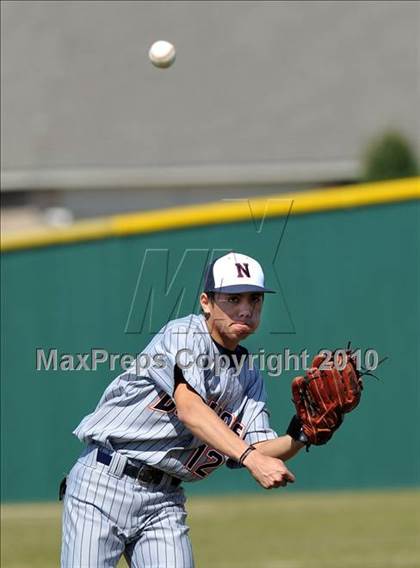 Thumbnail 3 in Naaman Forest vs. McKinney North (Carrollton Diamond Classic) photogallery.