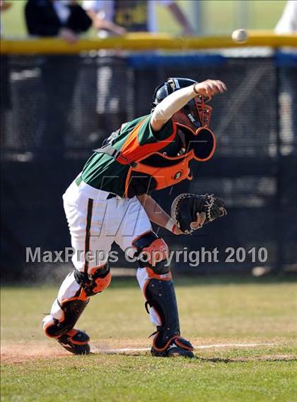 Thumbnail 3 in Naaman Forest vs. McKinney North (Carrollton Diamond Classic) photogallery.
