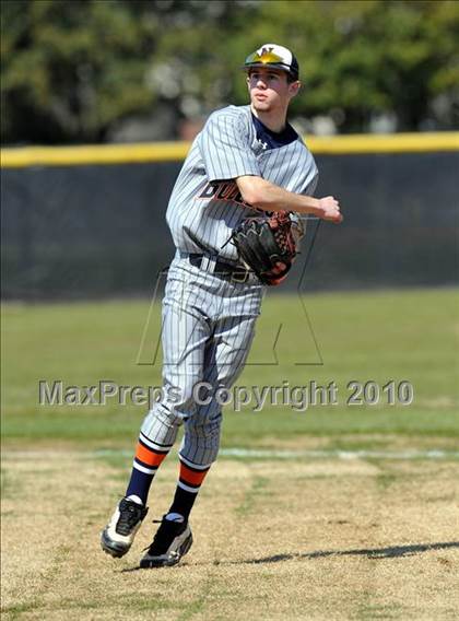 Thumbnail 3 in Naaman Forest vs. McKinney North (Carrollton Diamond Classic) photogallery.