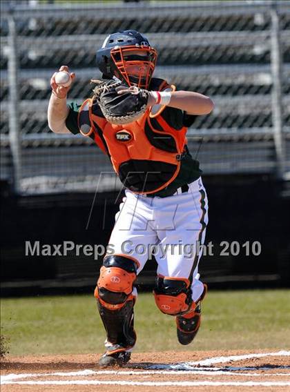 Thumbnail 3 in Naaman Forest vs. McKinney North (Carrollton Diamond Classic) photogallery.