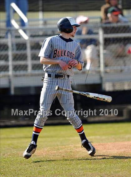 Thumbnail 1 in Naaman Forest vs. McKinney North (Carrollton Diamond Classic) photogallery.