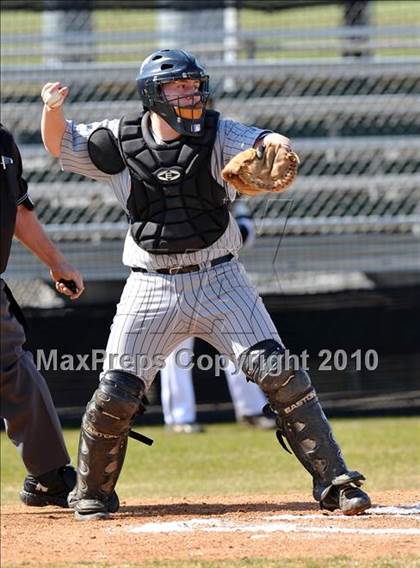 Thumbnail 1 in Naaman Forest vs. McKinney North (Carrollton Diamond Classic) photogallery.