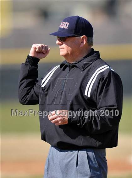 Thumbnail 1 in Naaman Forest vs. McKinney North (Carrollton Diamond Classic) photogallery.