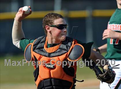 Thumbnail 2 in Naaman Forest vs. McKinney North (Carrollton Diamond Classic) photogallery.