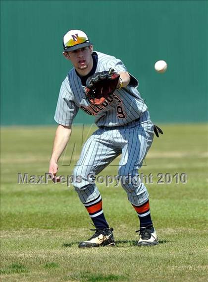 Thumbnail 1 in Naaman Forest vs. McKinney North (Carrollton Diamond Classic) photogallery.