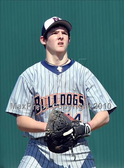 Thumbnail 1 in Naaman Forest vs. McKinney North (Carrollton Diamond Classic) photogallery.