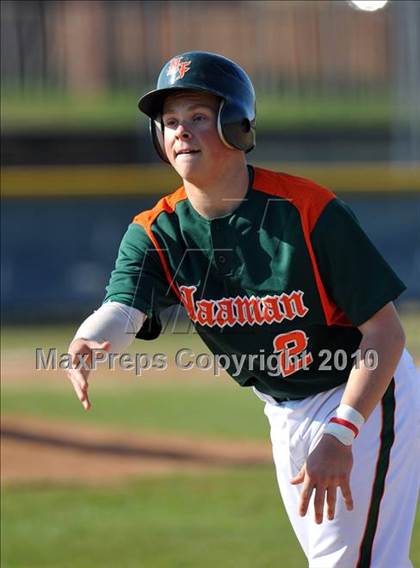 Thumbnail 2 in Naaman Forest vs. McKinney North (Carrollton Diamond Classic) photogallery.