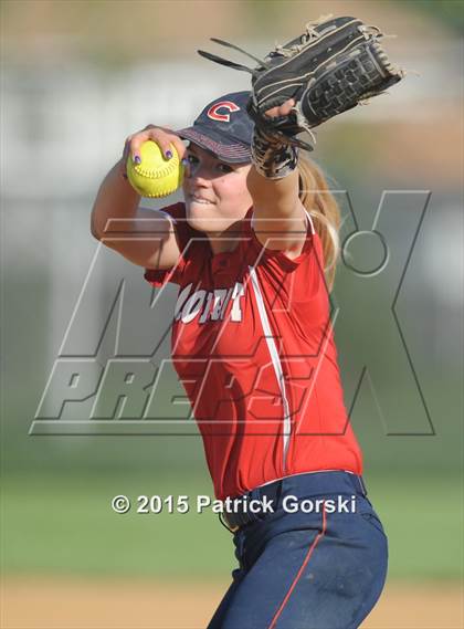 Thumbnail 3 in Schaumburg vs Conant (IHSA Class 4A Sectional) photogallery.