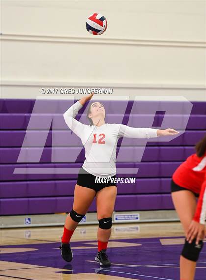 Thumbnail 1 in Montgomery @ Petaluma photogallery.