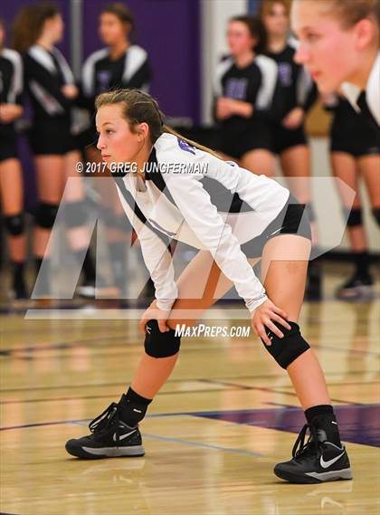 Thumbnail 1 in Montgomery @ Petaluma photogallery.