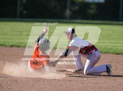 Thumbnail 3 in Lakeview @ Rocky Grove photogallery.