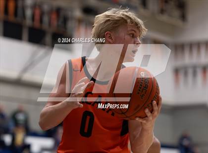 Thumbnail 3 in Arcata vs. Lincoln (Bambauer Tournament) photogallery.