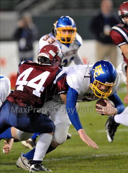 Thumbnail 2 in Hamilton vs. St. Margaret's (CIF State Small Schools Final) photogallery.
