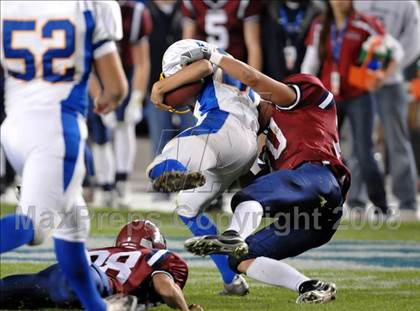 Thumbnail 2 in Hamilton vs. St. Margaret's (CIF State Small Schools Final) photogallery.
