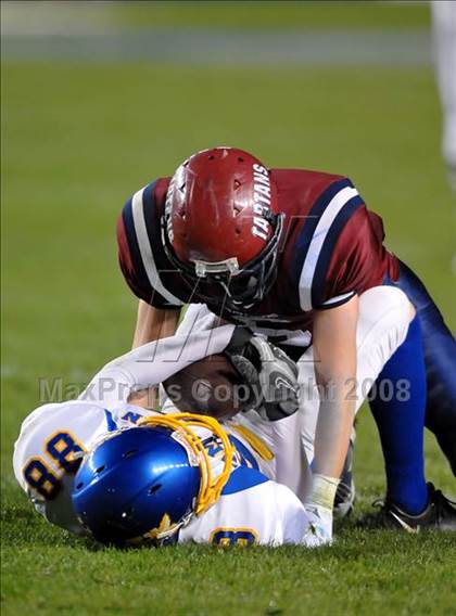 Thumbnail 3 in Hamilton vs. St. Margaret's (CIF State Small Schools Final) photogallery.