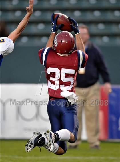 Thumbnail 1 in Hamilton vs. St. Margaret's (CIF State Small Schools Final) photogallery.