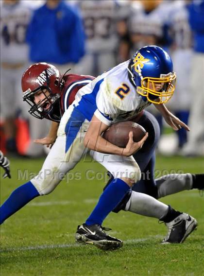 Thumbnail 3 in Hamilton vs. St. Margaret's (CIF State Small Schools Final) photogallery.